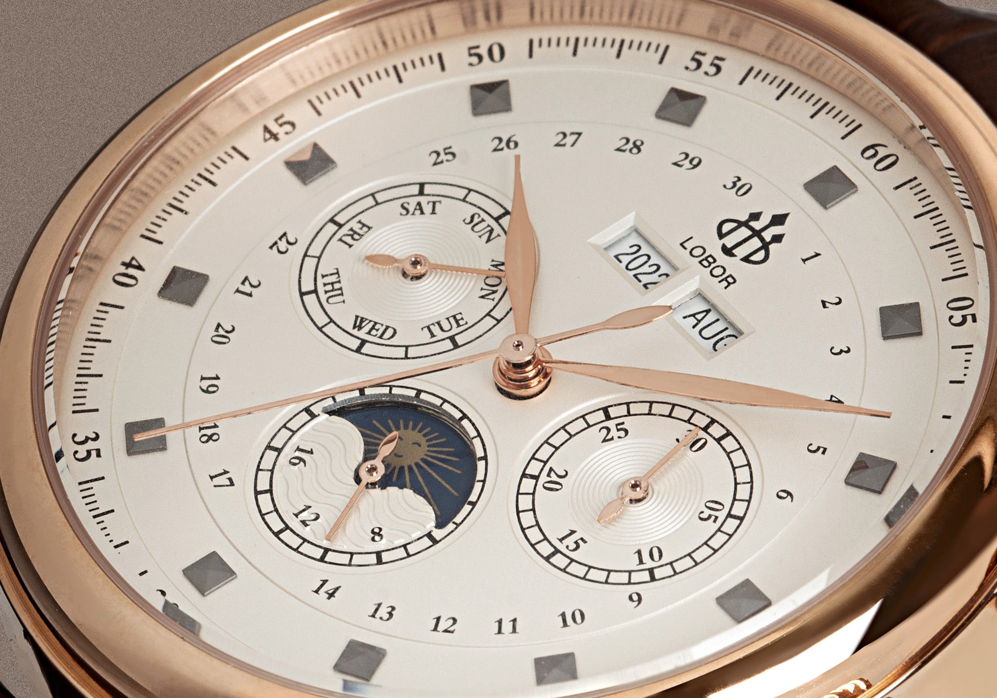 HERITAGE CANTERBURY BROWN 42MM | Affordable Automatic